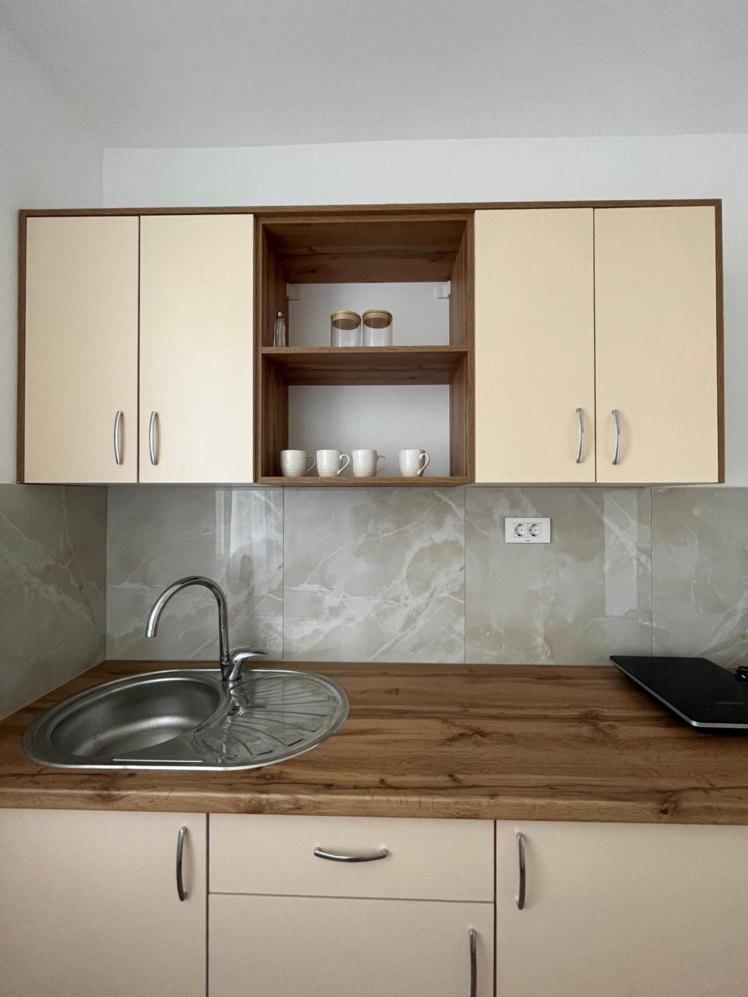 Lotos Apartments Sztruga Kültér fotó